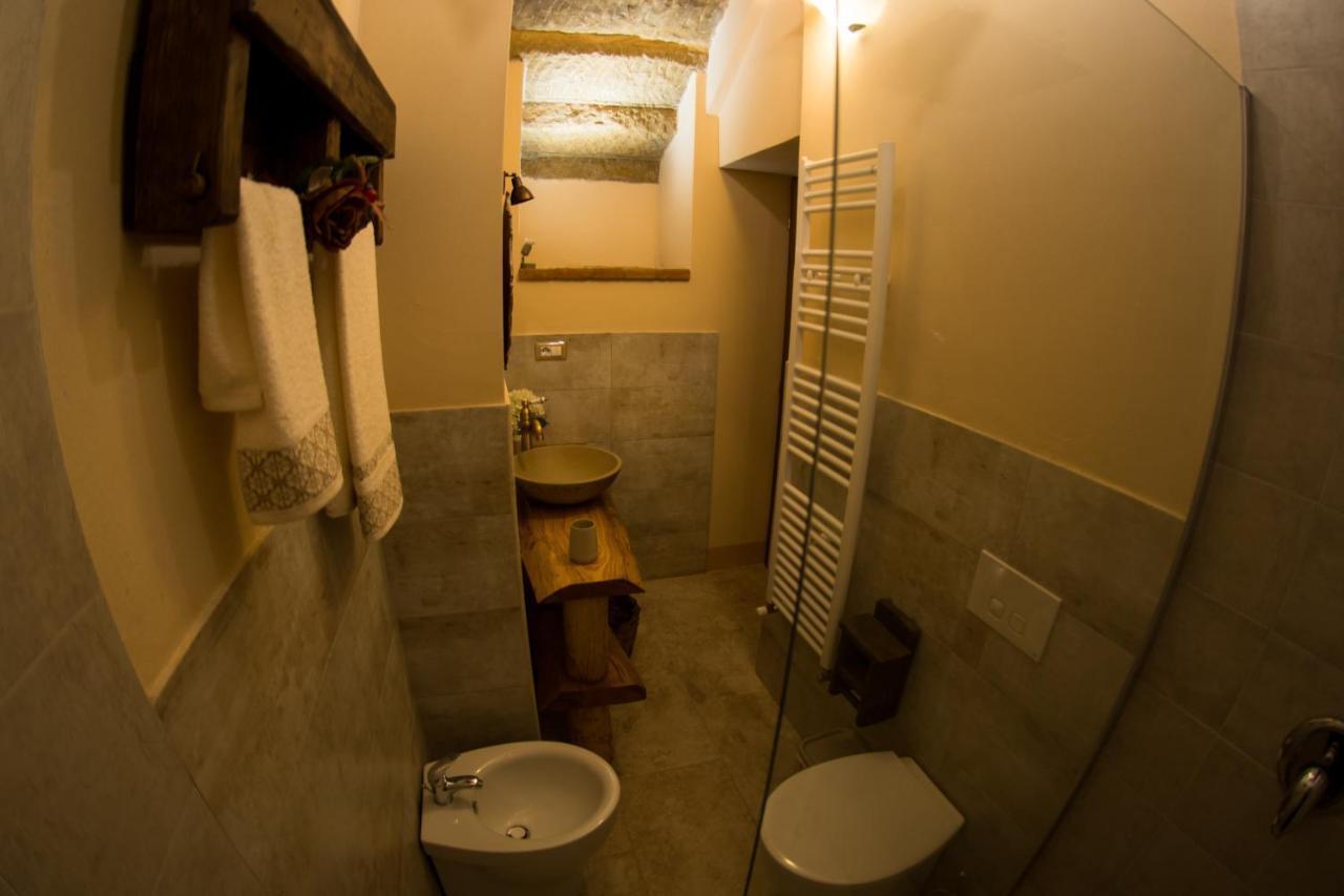 Apartmán Antica Casa Del Glicine Poggibonsi Exteriér fotografie