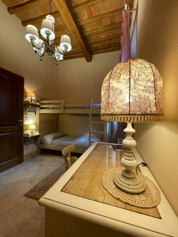 Apartmán Antica Casa Del Glicine Poggibonsi Exteriér fotografie