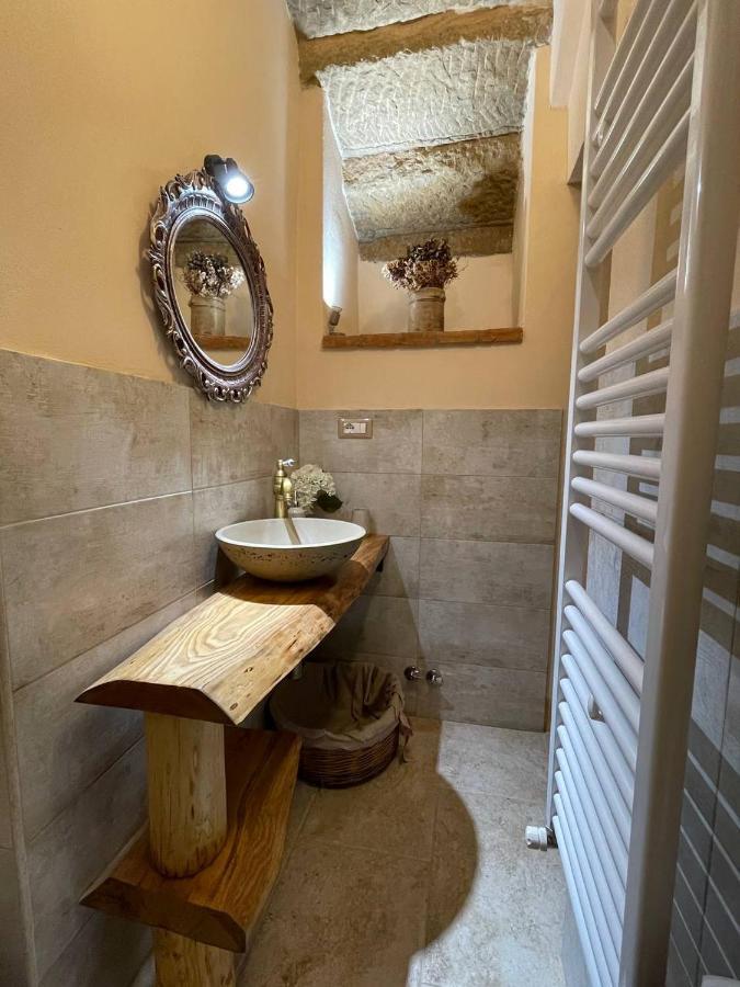 Apartmán Antica Casa Del Glicine Poggibonsi Exteriér fotografie